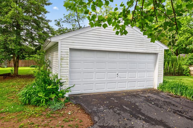 223 W Higgins Street, Midway, KY 40347