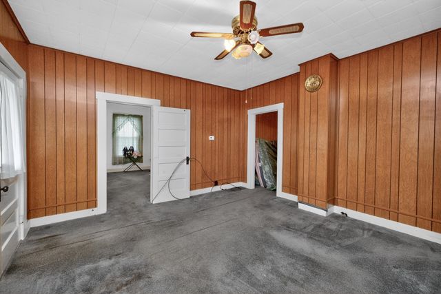 223 W Higgins Street, Midway, KY 40347