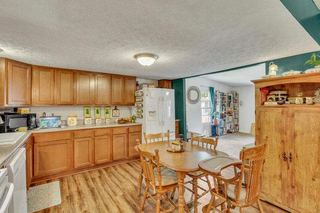 354 Merritt Road SW, Pataskala, OH 43062