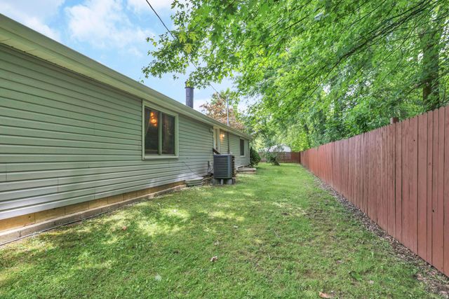 354 Merritt Road SW, Pataskala, OH 43062