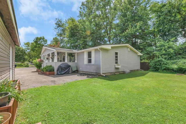 354 Merritt Road SW, Pataskala, OH 43062