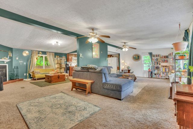354 Merritt Road SW, Pataskala, OH 43062