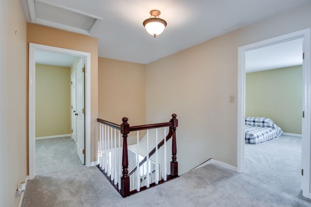 760 S River Road, Naperville, IL 60540