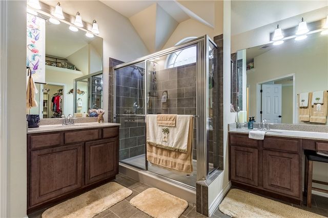 305 Hogan, Portland, TX 78374