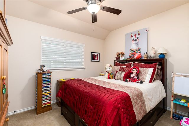 305 Hogan, Portland, TX 78374