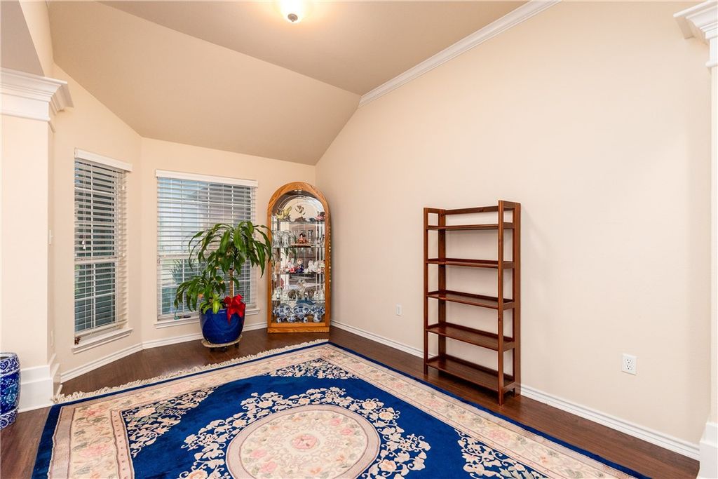 305 Hogan, Portland, TX 78374 — photo 5