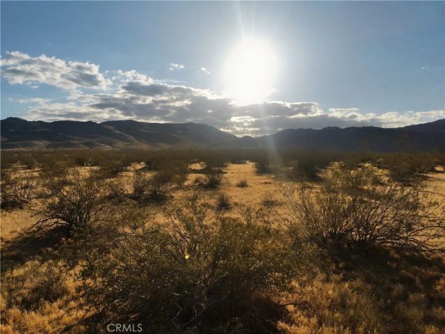5 Venada, Lucerne Valley, CA 92356