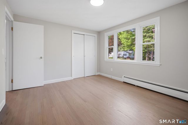 32 Hemlock Lane, East Hartford, CT 06118