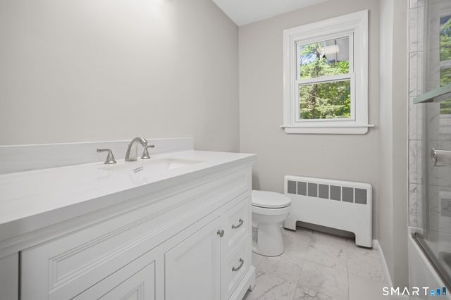 32 Hemlock Lane, East Hartford, CT 06118
