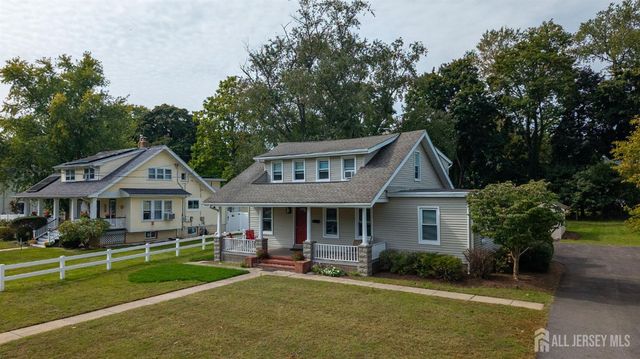 325 Dorn Avenue, Middlesex, NJ 08846