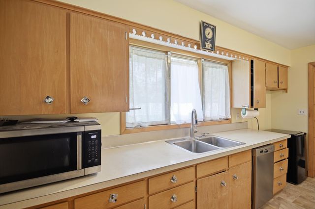 105 21st Street NW, Austin, MN 55912