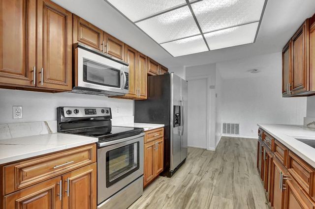 254 NW 11th Avenue, Boca Raton, FL 33486