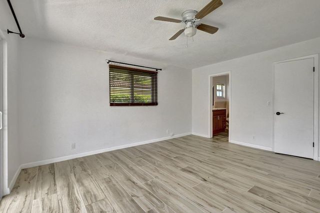 254 NW 11th Avenue, Boca Raton, FL 33486