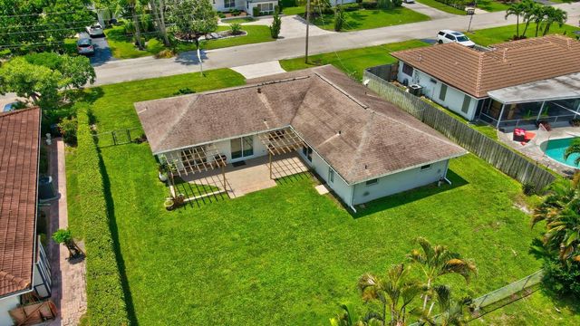 254 NW 11th Avenue, Boca Raton, FL 33486