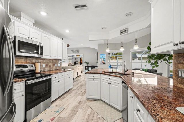 23340 PAINTER AVENUE, Port Charlotte, FL 33954