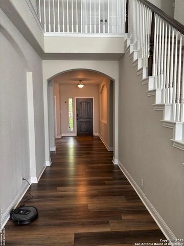 21943 Akin Byu, San Antonio, TX 78261
