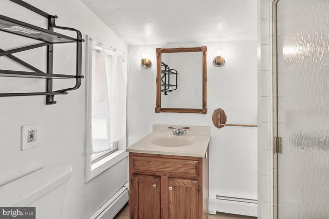 201 E MAIN ST, Fairfield, PA 17320