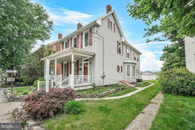 201 E MAIN ST, Fairfield, PA 17320