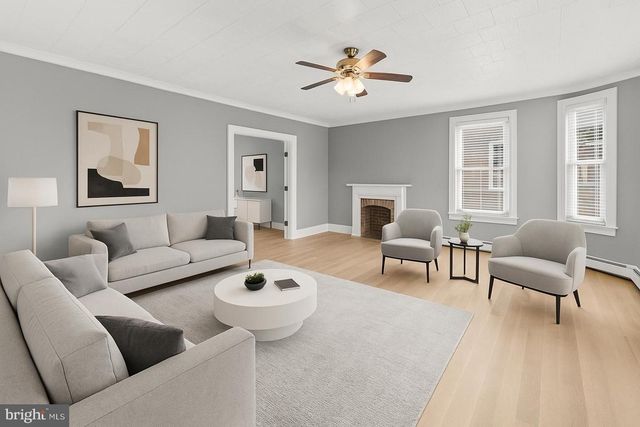 201 E MAIN ST, Fairfield, PA 17320