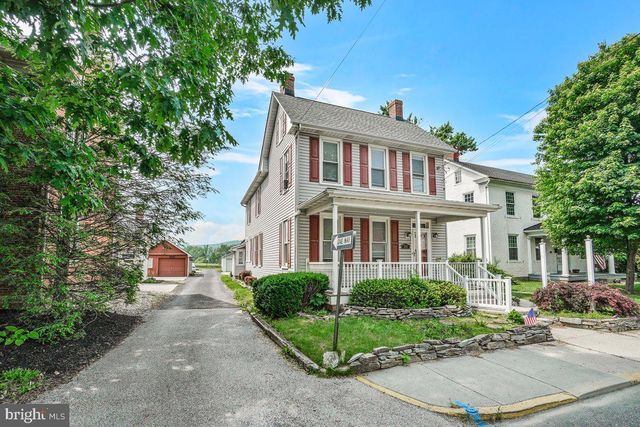 201 E MAIN ST, Fairfield, PA 17320