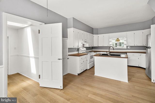 201 E MAIN ST, Fairfield, PA 17320