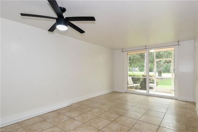 200 Turtle Lake CT 108, Naples, FL 34105
