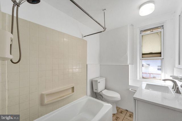 212 HEATHER RD, Upper Darby, PA 19082