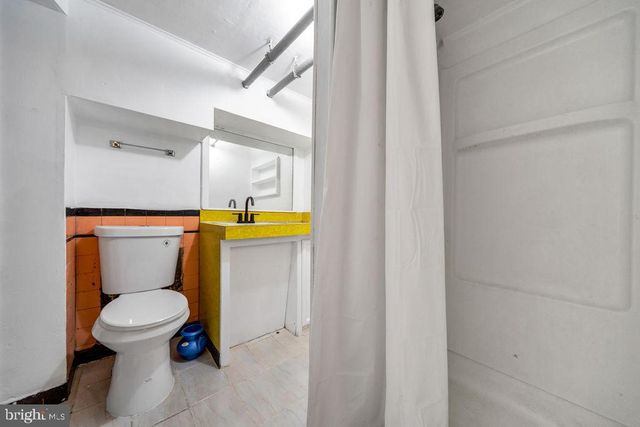 212 HEATHER RD, Upper Darby, PA 19082