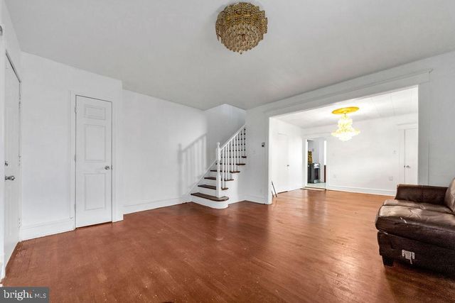 212 HEATHER RD, Upper Darby, PA 19082