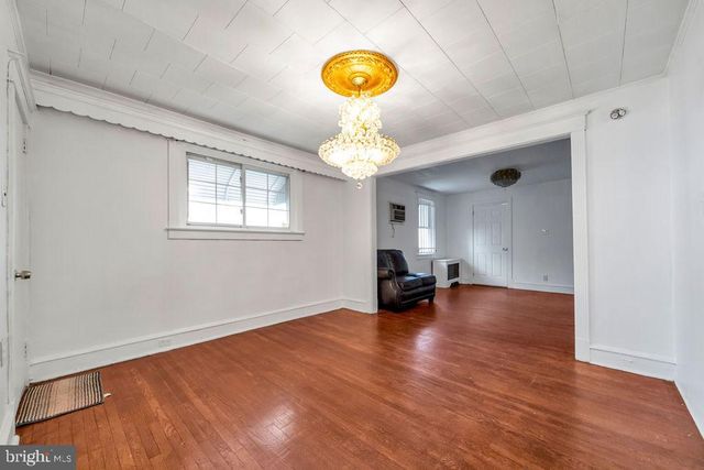 212 HEATHER RD, Upper Darby, PA 19082