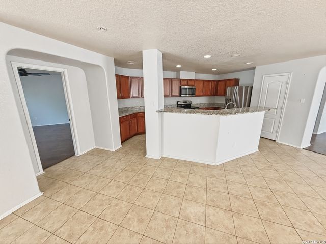 535 Gable Point, San Antonio, TX 78251