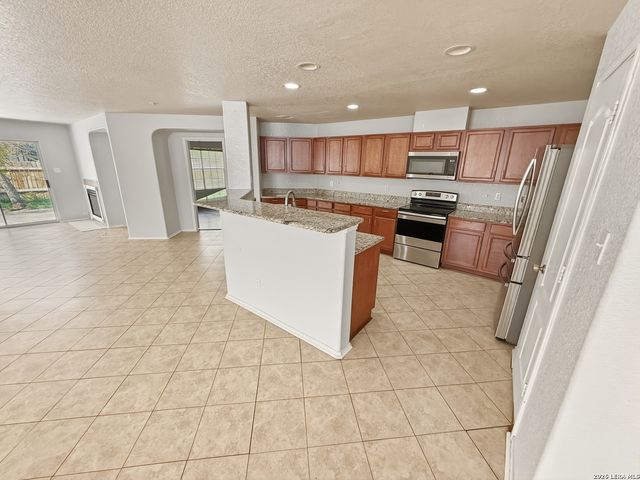 535 Gable Point, San Antonio, TX 78251