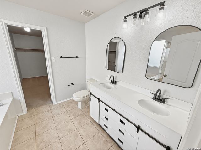 535 Gable Point, San Antonio, TX 78251
