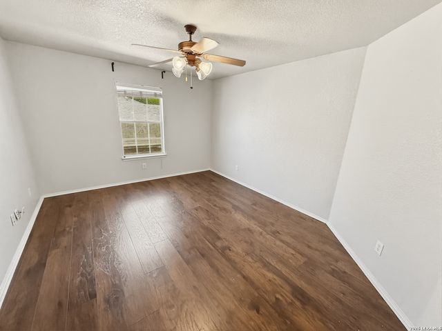 535 Gable Point, San Antonio, TX 78251