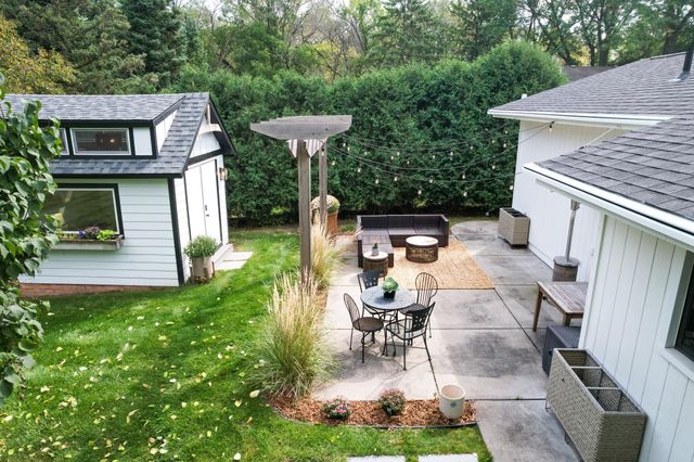17950 3rd Avenue N, Plymouth, MN 55447