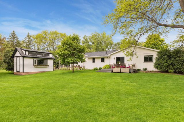 17950 3rd Avenue N, Plymouth, MN 55447