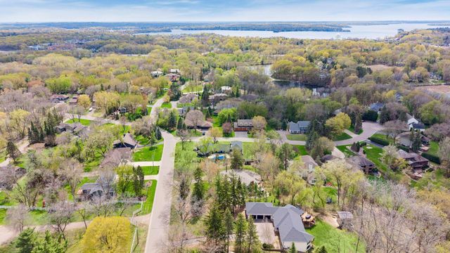 17950 3rd Avenue N, Plymouth, MN 55447