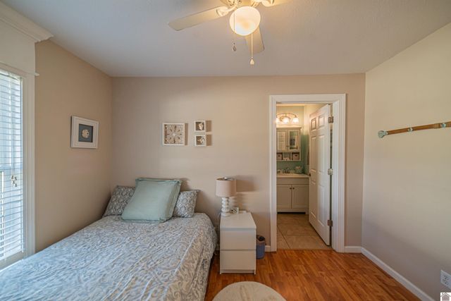 1629 Clark St, Paducah, KY 42001