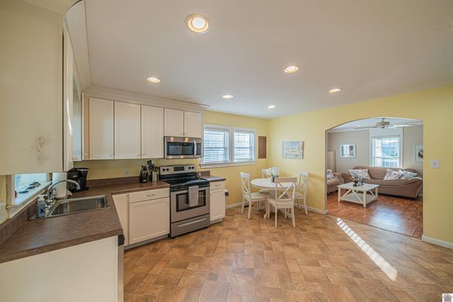 1629 Clark St, Paducah, KY 42001