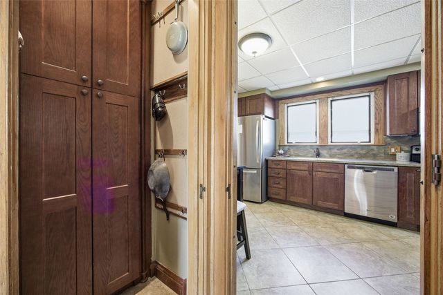 132 Church Street, Fairfax, IA 52228