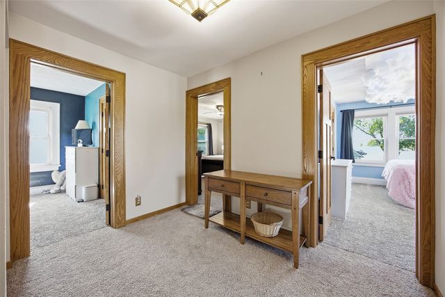 132 Church Street, Fairfax, IA 52228
