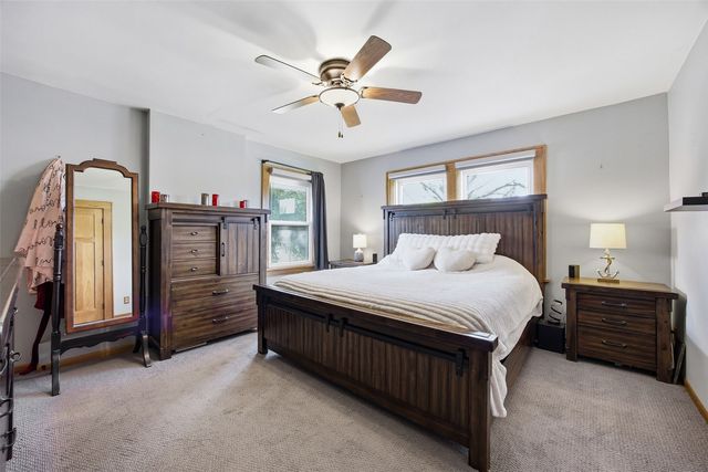 132 Church Street, Fairfax, IA 52228