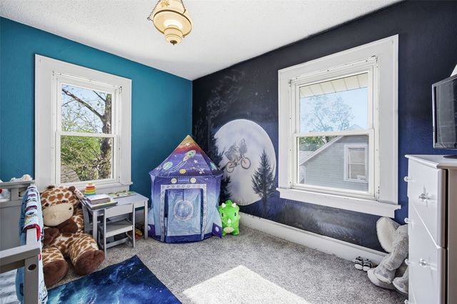 132 Church Street, Fairfax, IA 52228