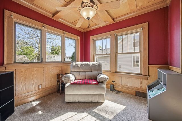 132 Church Street, Fairfax, IA 52228