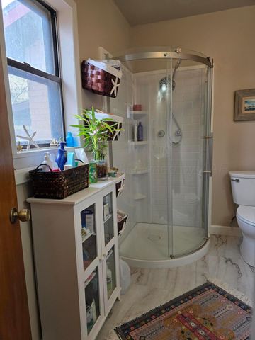 600 Avenue K SE, Childress, TX 79201