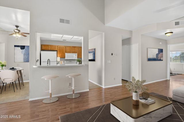 930 N MESA Drive 2014, Mesa, AZ 85201