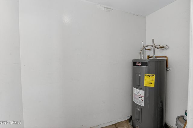 930 N MESA Drive 2014, Mesa, AZ 85201