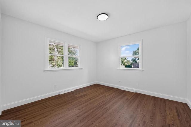 769 S VALLEY AVE, Vineland, NJ 08360
