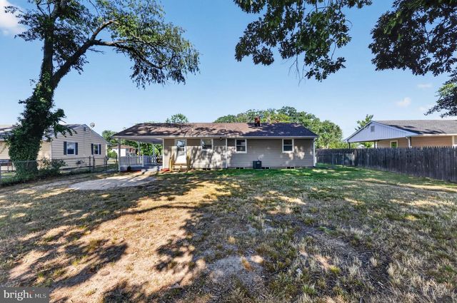 769 S VALLEY AVE, Vineland, NJ 08360