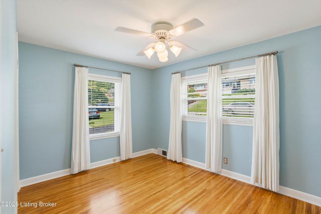 1614 Ehrler Dr, Louisville, KY 40213